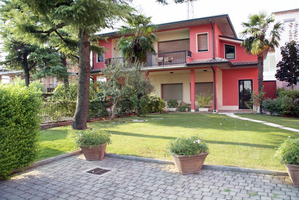 B&B Silvia Verona Bagian luar foto